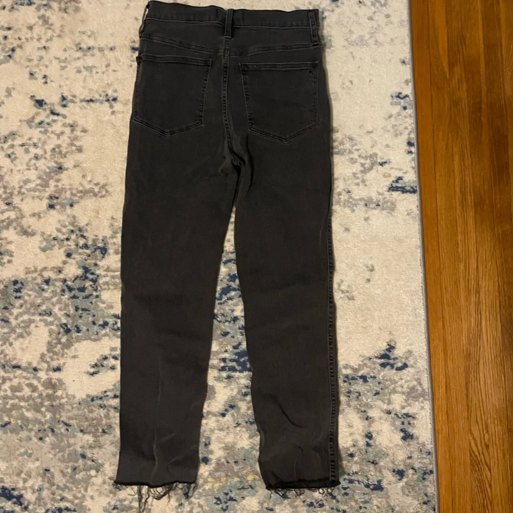 Madewell Stovepipe Jeans in Banberry Wash: Raw-Hem Edition Size 28 - Picture 2 of 8